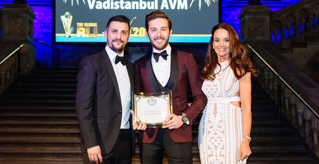 Vadistanbul AVM'ye Highly CommendedÖdülü