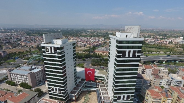 Manisa'nın İkiz Kuleleri Hizmete Girdi