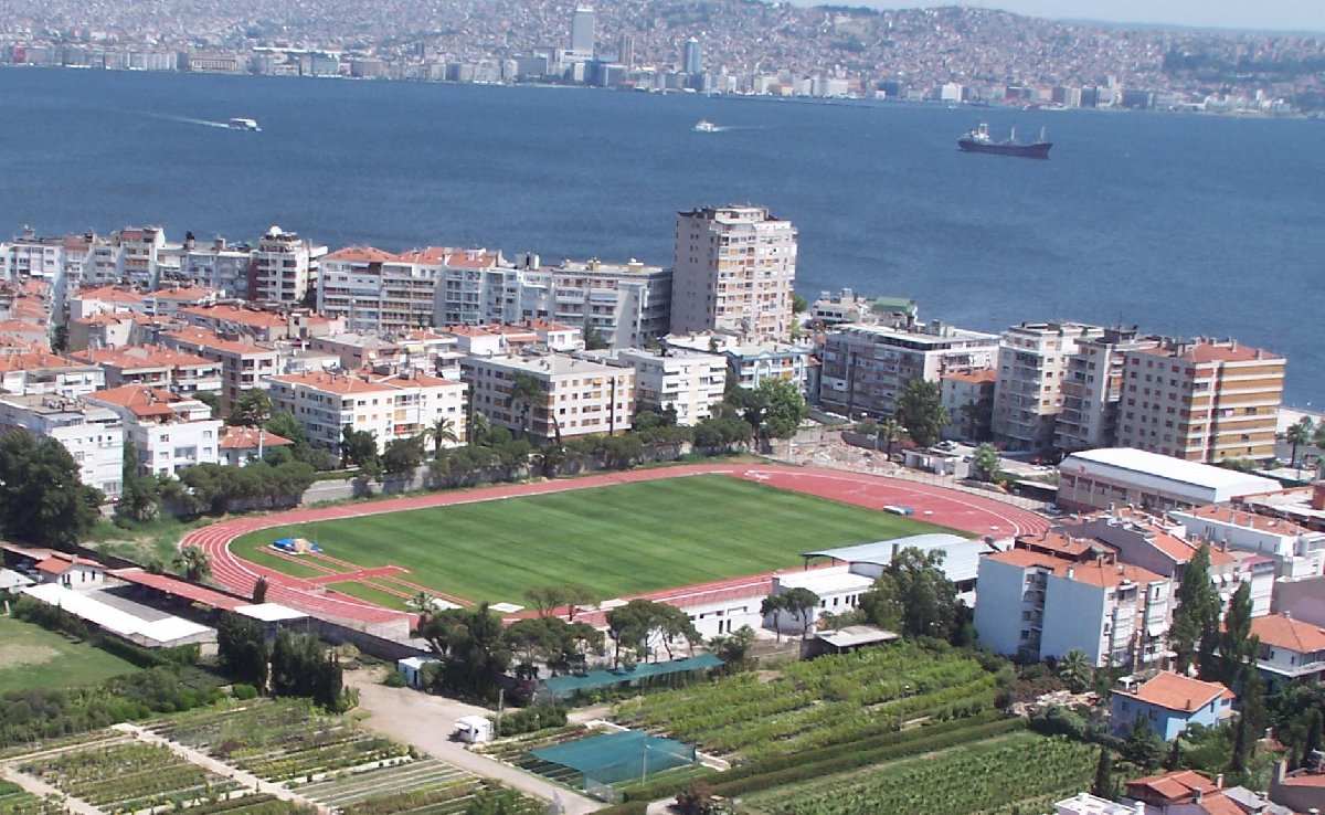 Karşıyaka Stadının İhalesi İkinci Kez İptal Oldu