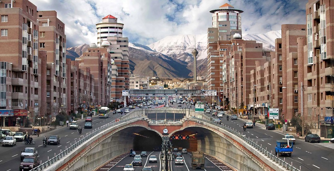 Türk Yatırımcılar İran'da 5 Yıldızlı 10 Otel Yapacak