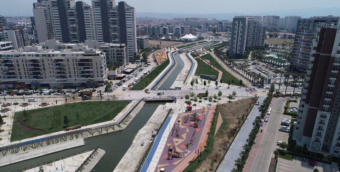 İzmir'de Konut Fiyatlarının En Pahalı Olduğu Mahalle: İlk Kez 6 Bin TL'yi Geçti