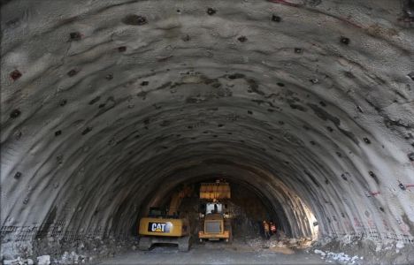 Ovit Tüneli'nde İlk Işık Göründü!