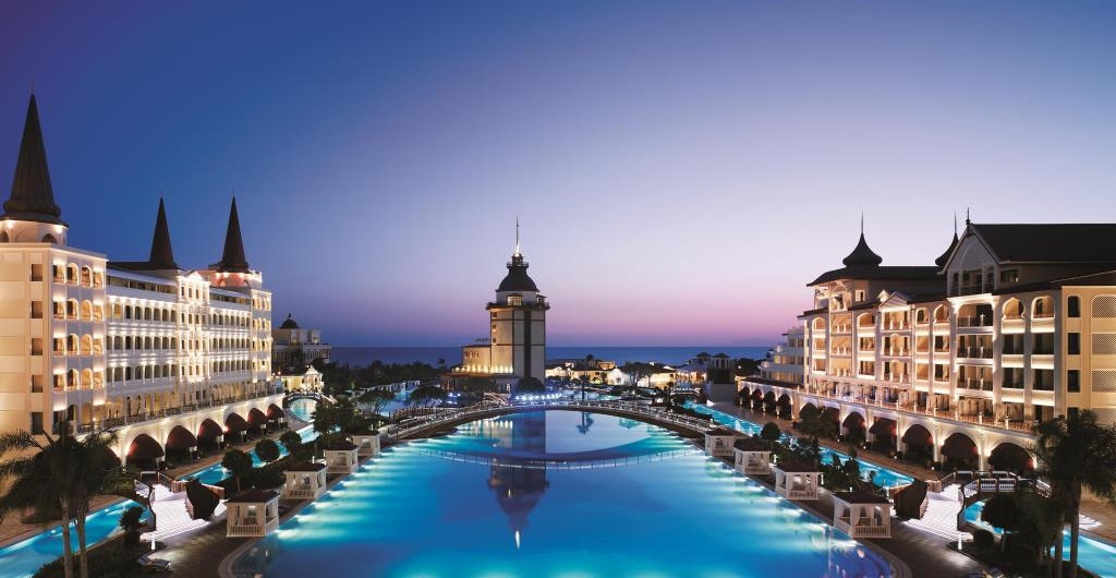 Ast İnşaat İflas Etti