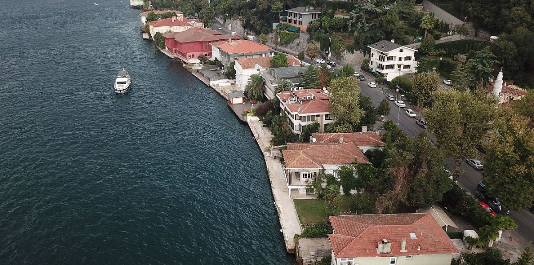 İstanbul Boğazı'nda 60 Yalı Satılmayı Bekliyor