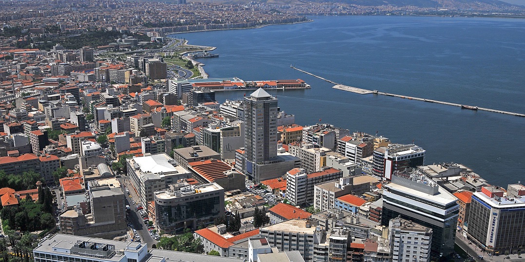 İzmir'in 6 İlçesinde İmar Planları Askıya Çıktı