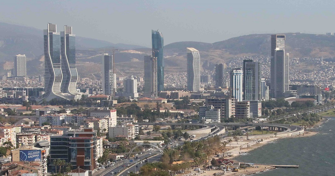 İzmir'de Ofis Kiraları Yüzde 14 Düştü