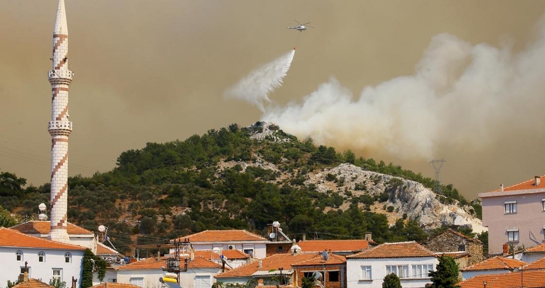 İzmir'de Yanan Alanların 1 Metrekaresi Bile İmara Açılmayacak