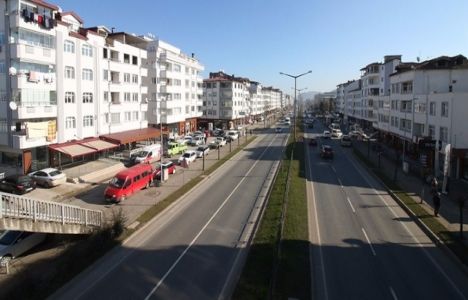 Ordu’da sahil yolundaki Binaların Cephesi Tek Renge Boyanıyor!