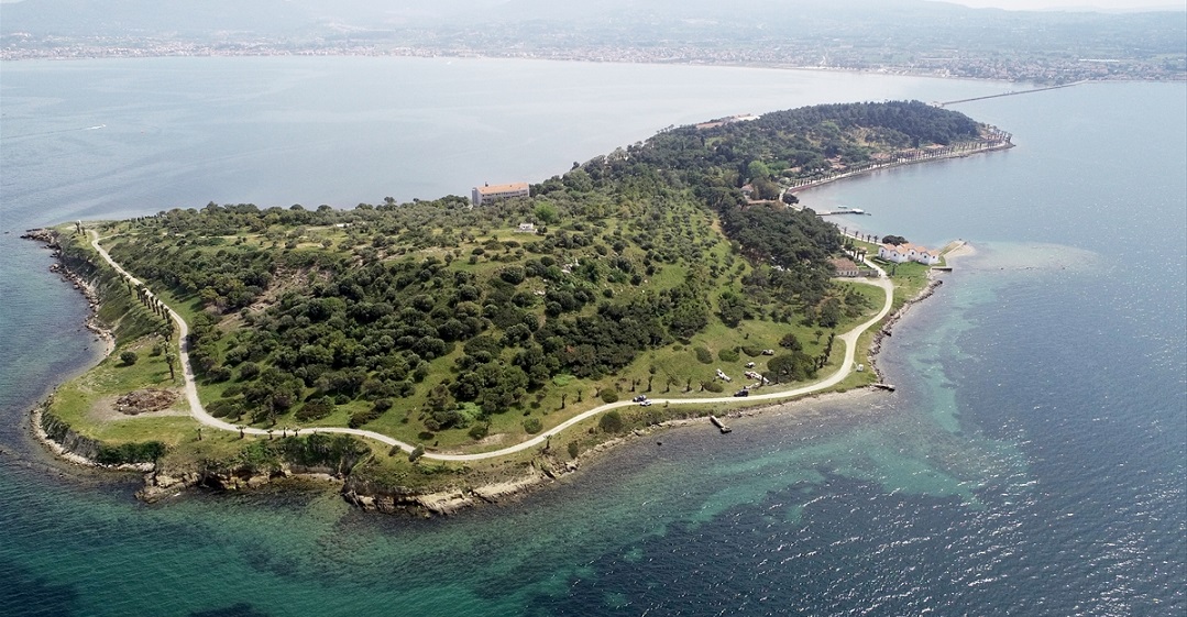 Urla Karantina Adası İmara Mı Açılacak?