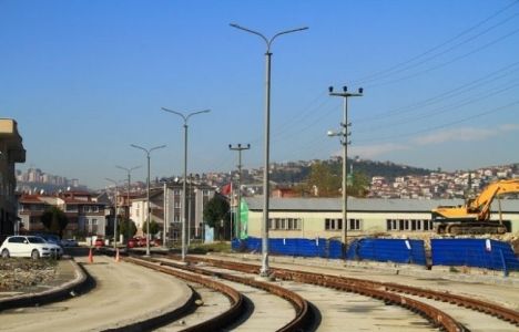 Kocaeli Akçaray'da Enerji Hattı Direkleri Monte Ediliyor!