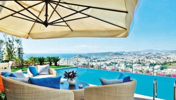 Bülent Ersoy Bodrum'da 2 Milyon Euro'ya Villa Aldı