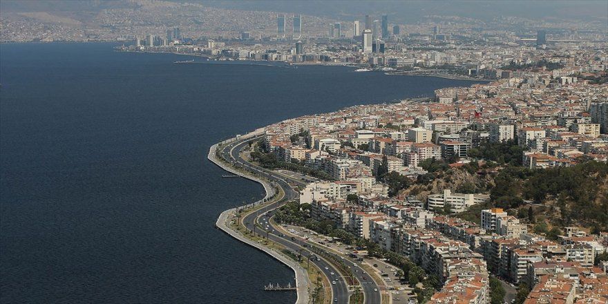 İzmir'de Yabancıya Konut Satışları Yüzde 85 Arttı