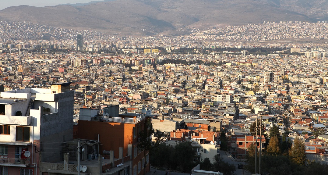 Bornova Altındağ ve Çamlıkule İmar Sorunu Belediye Meclisine Taşındı