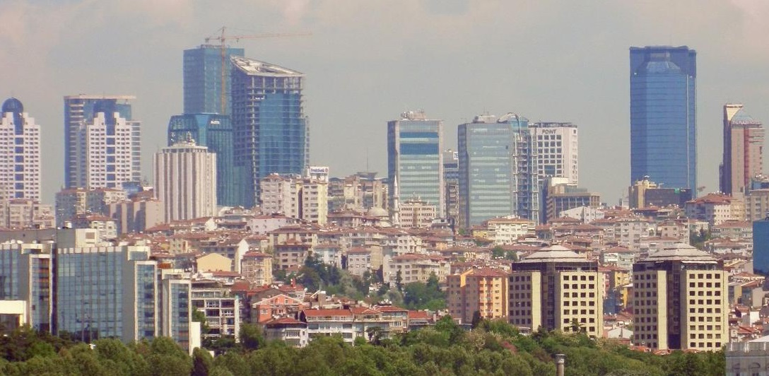 Mühendislik Zayıf Müteahhitlik Güçlü!