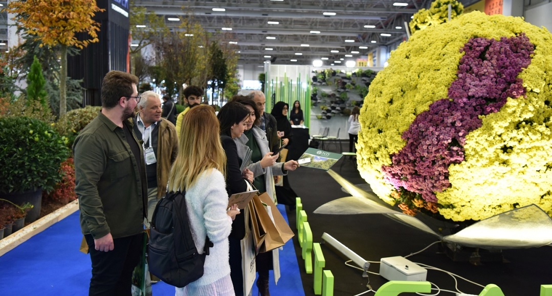 Süs Bitkileri Sektörü 2019'da 125 Milyon Dolar İharacat Hedefliyor