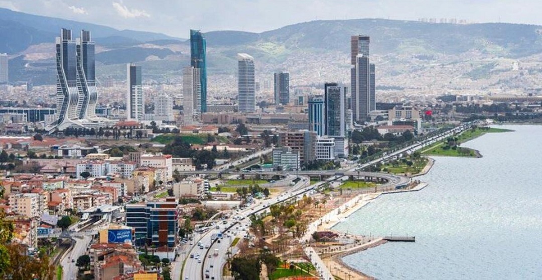 İzmir'de Gayrimenkul Piyasası Yeniden Canlandı