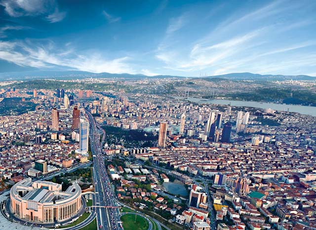 İstanbul'un Bazı İlçelerinde Konut Ve Arsa Fiyatı Yükseldi