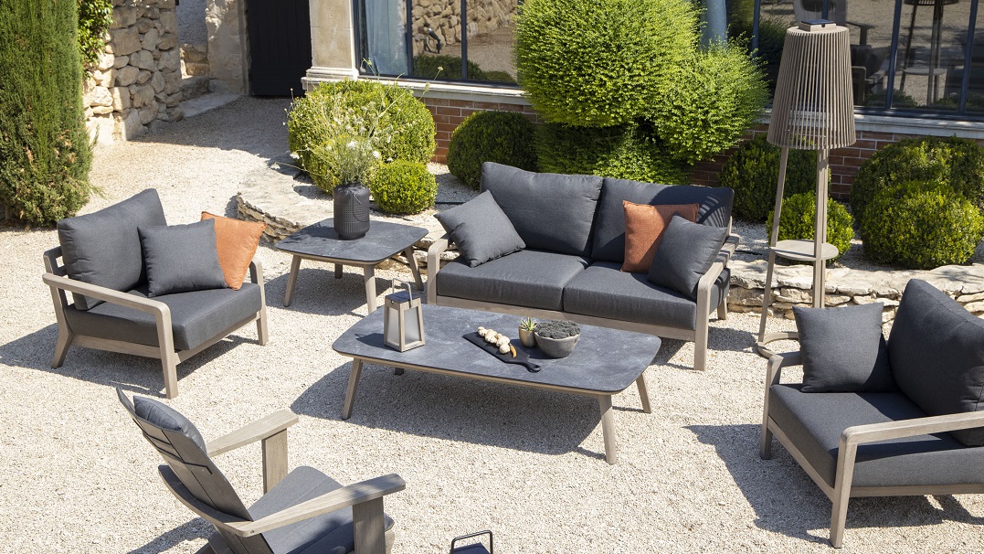 Küçük Bahçeler İçin Dekorasyon Önerileri