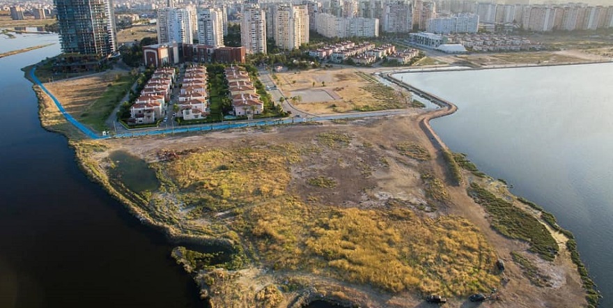 TOKİ'nin Mavişehir'deki Arsa İhalesini Kazanan İzmirli İş Adamı Arsayı Almaktan Vazgeçti