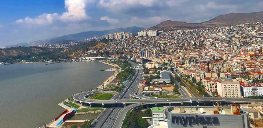 Bayraklı Cengizhan, Alpaslan ve Fuat Edip Baksi Mahallesinde Kentsel Dönüşüm Başlıyor