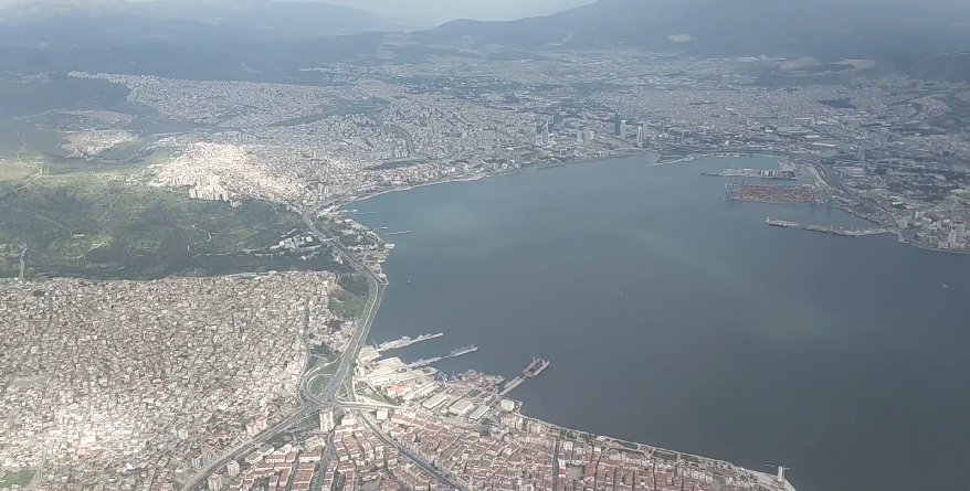 İzmir'in 1/100.000'lik İmar Planları Onaylandı