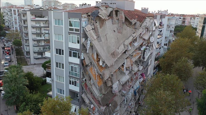 İzmir'deki Deprem Konutları 1 Yılda Tamamlanacak