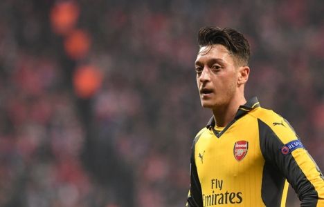 Mesut Özil İstanbul'da ev Arıyor!