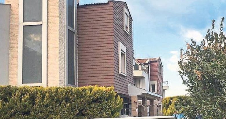 Işın Karaca Urla'da Villa Kiraladı