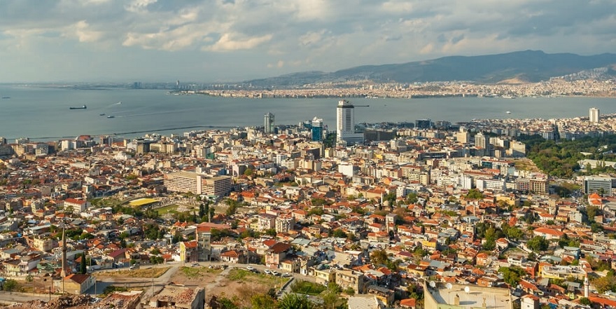 İzmir'de Yapı Ruhsatı Başvurularına Yeni Düzenleme