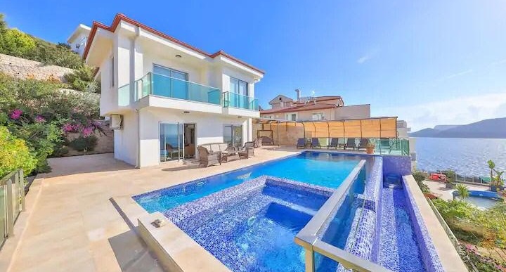 Müsilaj Havuzlu Villalara İlgiyi Artırdı