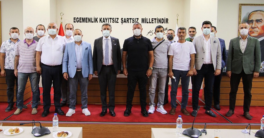 Serdar Sandal Müteahhitlerle Buluştu