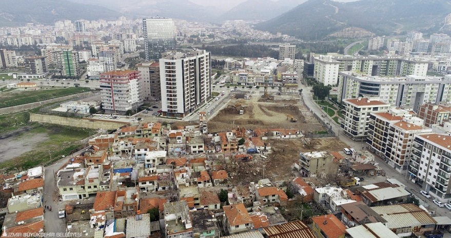 İzmir'de Kentsel Dönüşüm Çalışmalarına Hız Verildi