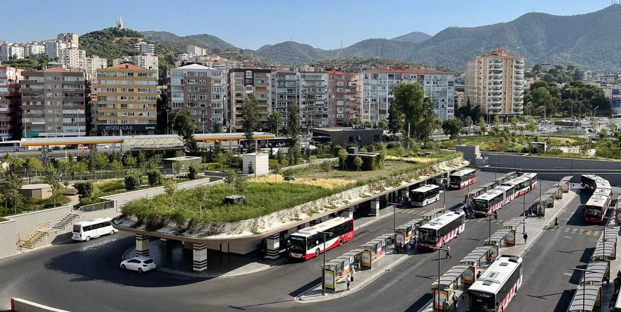 Bin Metrekarede Yağmur Suyu Hasadı, 60 Bin Metrekarede Yeşil Çatı Zorunlu!