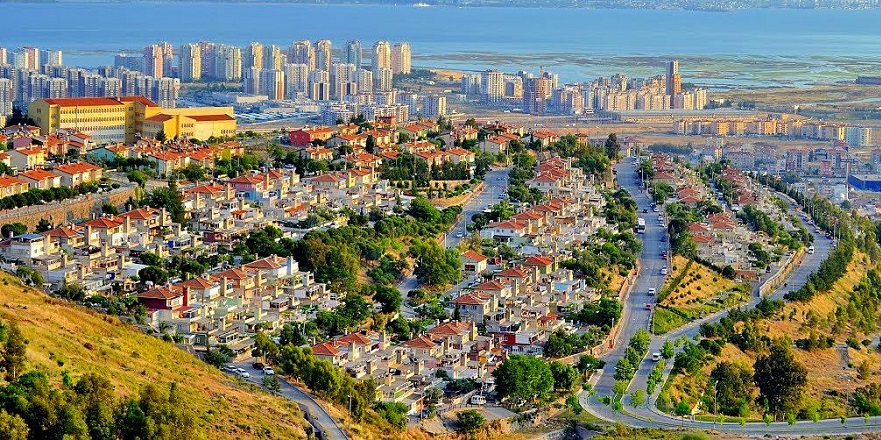 Tunç Soyer'den Çiğli'ye Kentsel Dönüşüm Müjdesi