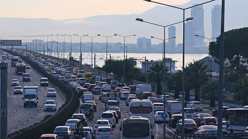 İzmir'in Trafik Sorunu Nasıl Çözülecek?