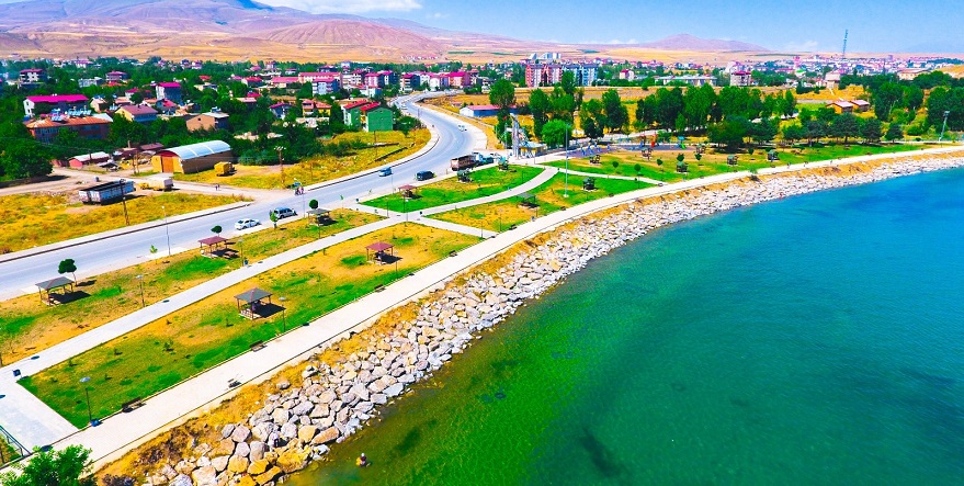 Bitlis Tatvan'da 13.5 Milyon TL'ye Satılık Gayrimenkul!