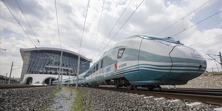 Ankara-İzmir Hızlı Tren Hattı İçin 2.3 Milyar Dolarlık Kredi