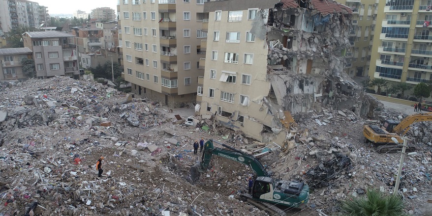 İZBETON Depremzede Konutları İçin Devreye Giriyor