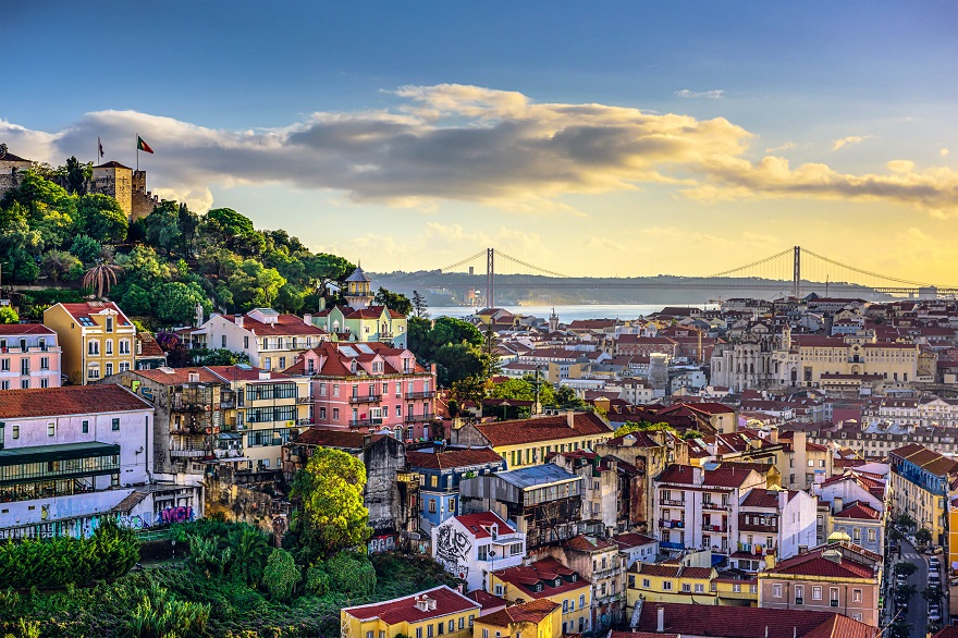 Lizbon'da Ev Kiraları Asgari Ücretten 3 Kat Fazla