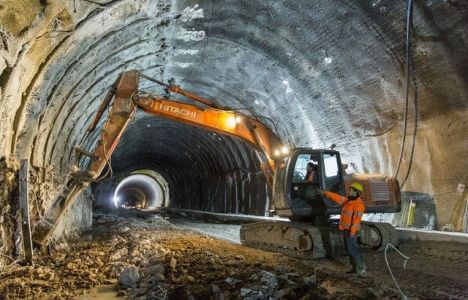 Demirkapı Tüneli'nde Işık Göründü!