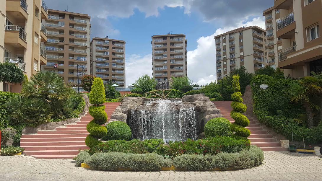 Karşıyaka'nın En Güzel Balkon Ve Bahçesi Seçiliyor
