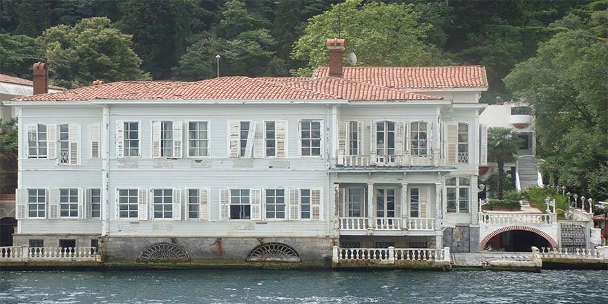 Abud Efendi Yalısı'nın Yüzde 15'lik Hissesi Hissesi 170 Milyon TL'ye Satışa Çıkarıldı