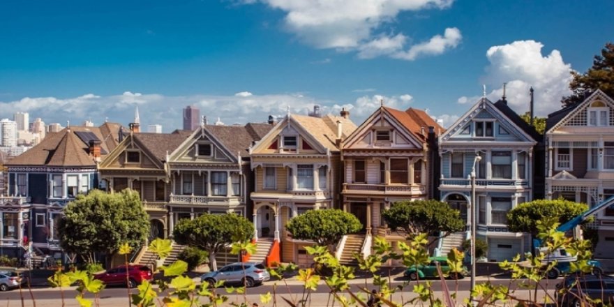 Yurtdışındaki Yatırımların Yüzde 38,5'i Gayrimenkule Yöneldi