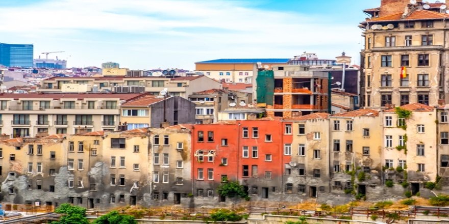 Büyük Ölçekli Kentsel Dönüşüm Projelerinin Zorunlu Hale Gelmesinin Nedenleri