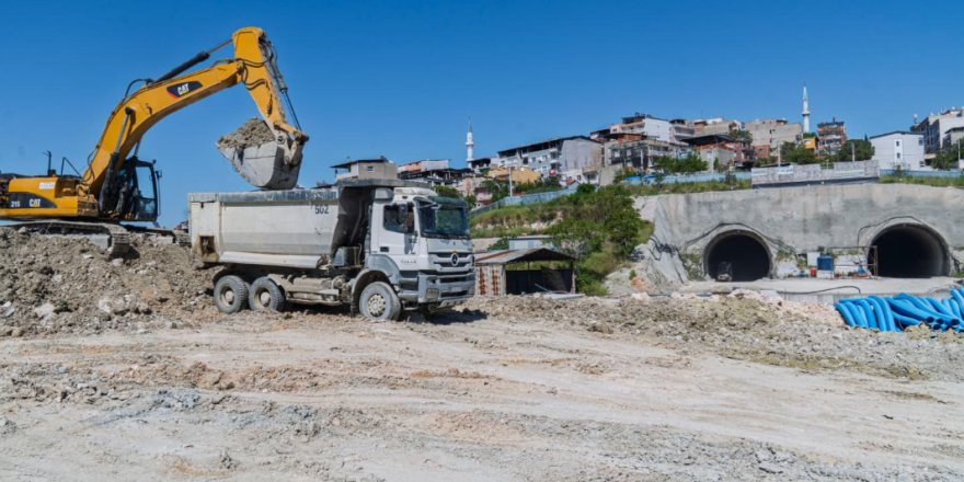Proje Maliyeti 3 Milyar TL’yi Bulan Onat Tüneli’nde Kazı Çalışmaları Sürüyor