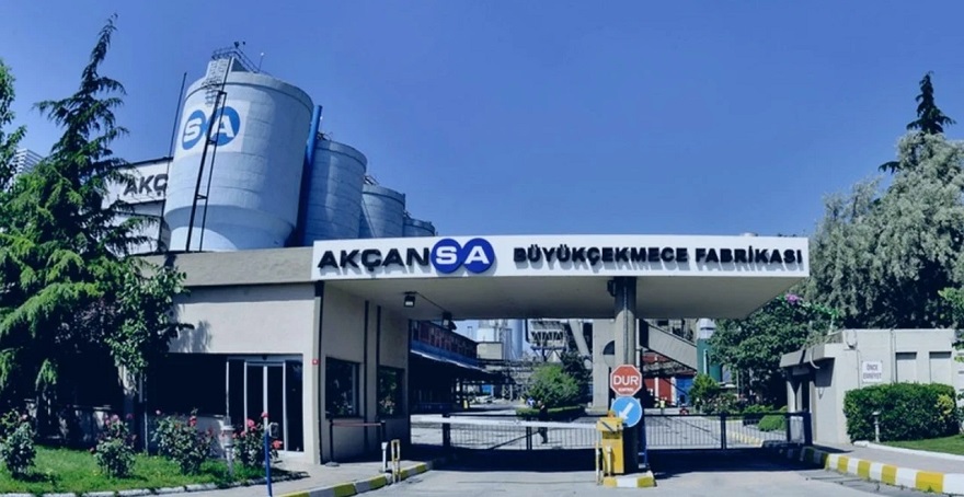 Sabancı Holding Akçansa'daki Hisselerini 428 Milyon Dolara Sattı