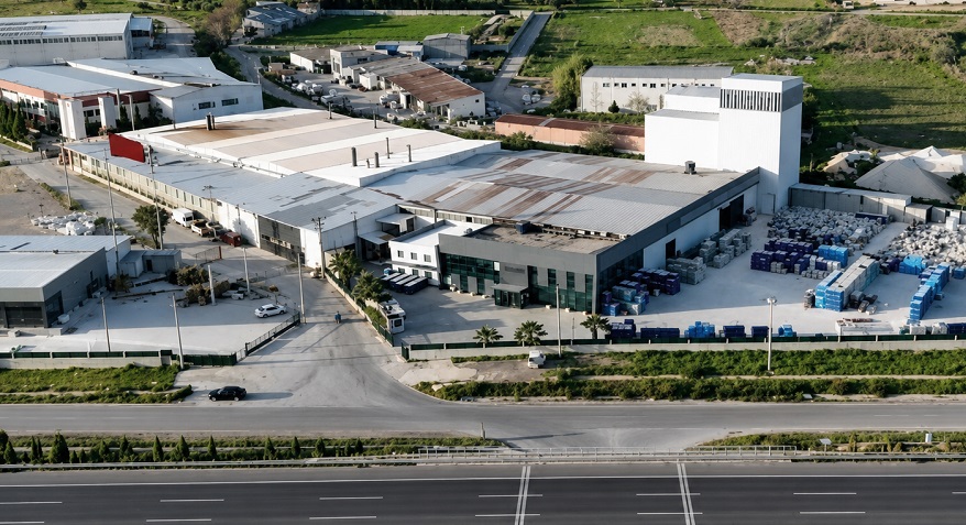 Ceyhan Yapı, Kemalpaşa'daki Seramik Fabrikasını 550 Milyon TL’ye Satışa Çıkardı