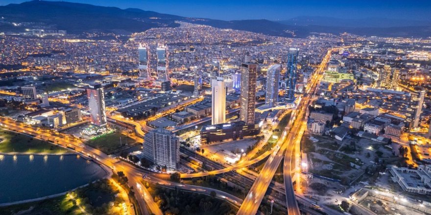İzmir’de 120 Bin Yapının Envanteri Çıkarıldı