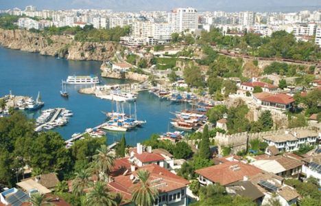 Antalya'da 49.1 Milyon TL'ye Satılık 3 Arsa!