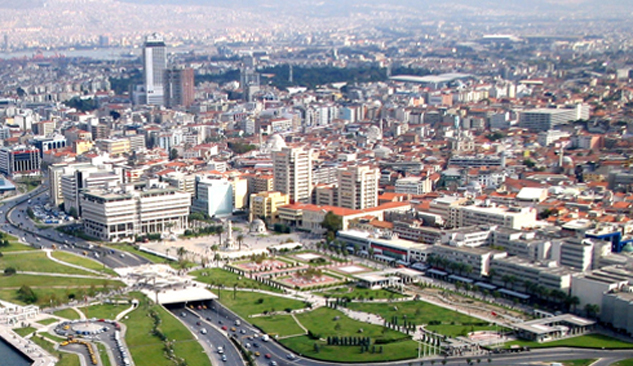 Mayıs Ayında İzmir'de 7 Bin 121 Konut Satıldı